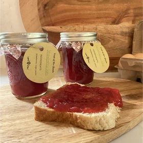 Shelf-Stable Strawberry Jam (8oz)